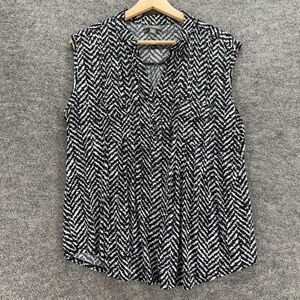 Roz & Ali Blouse Women XL Black Striped V-Neck Sleeveless Wide Strap Casual